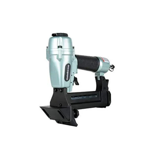 metabo-hpt-n4004ab-flooring-stapler-18-gauge-1-4-crown-pneumatic-for-hardwood-fl image 1