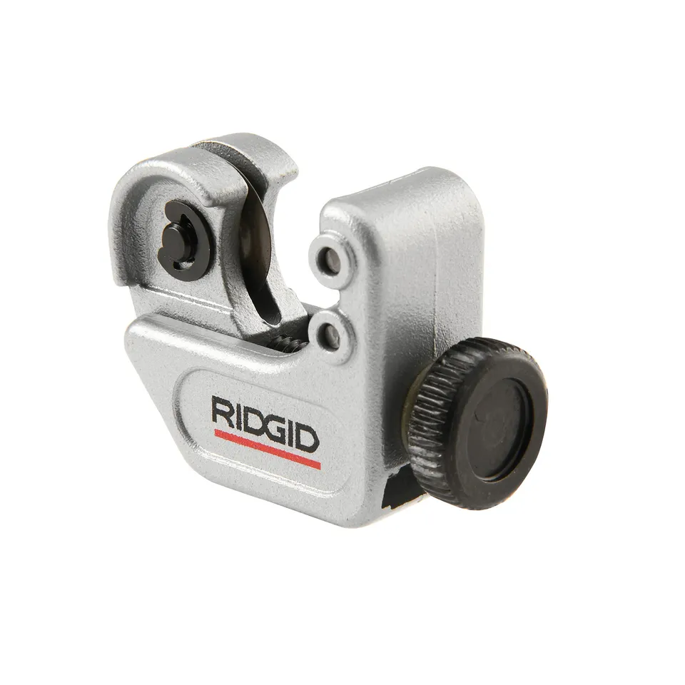 ridgid-32975-model-103-close-quarters-compact-tubing-cutter-for-1-8-to-5-8-coppe image 1