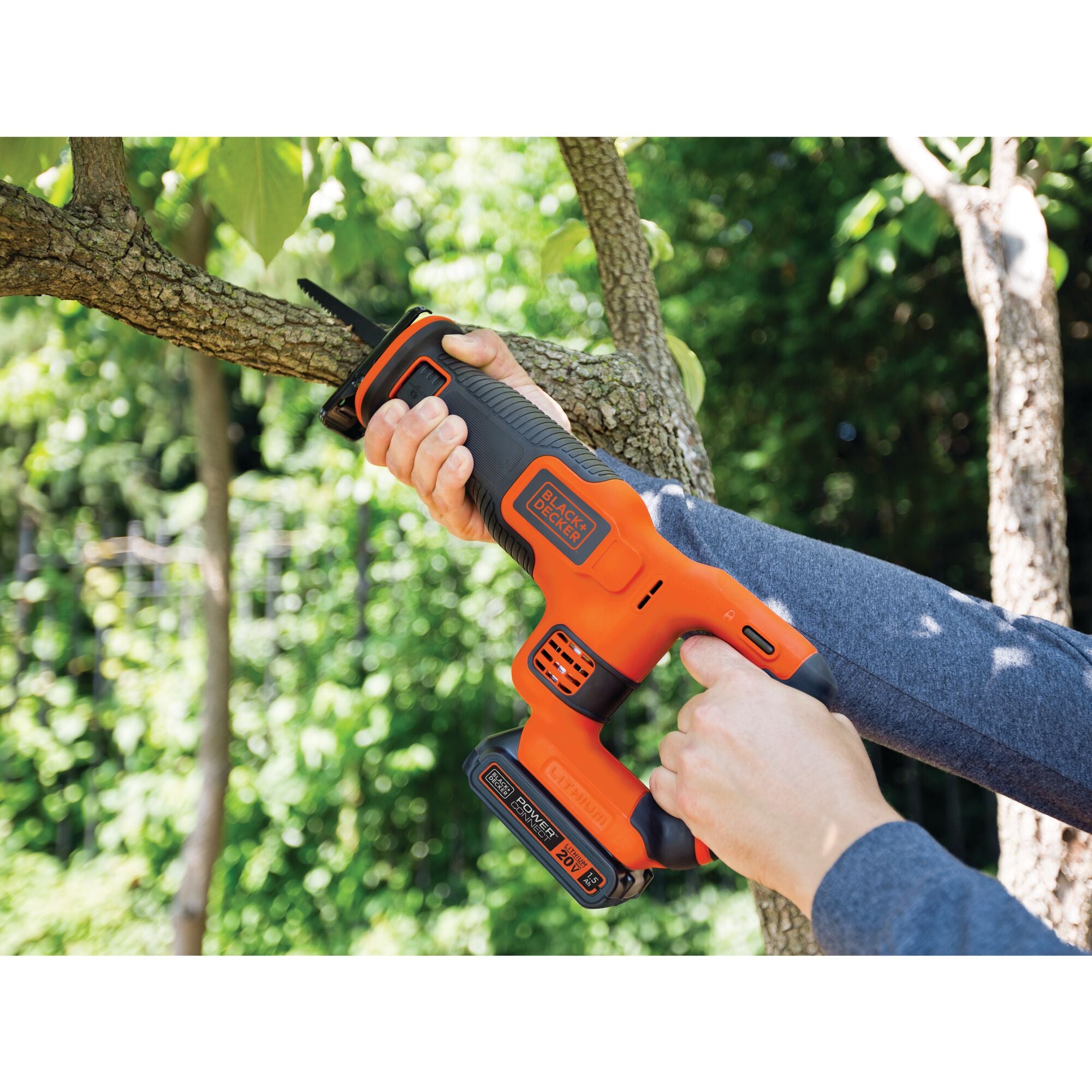 black-decker-20v-max-powerconnect-cordless-variable-speed-reciprocating-saw-with image 2