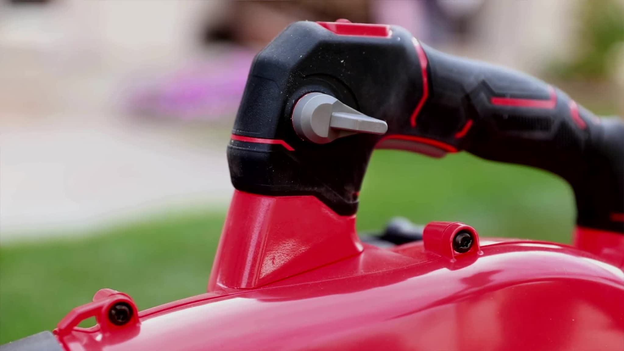 craftsman-b2000-25cc-2-cycle-gas-leaf-blower image 6
