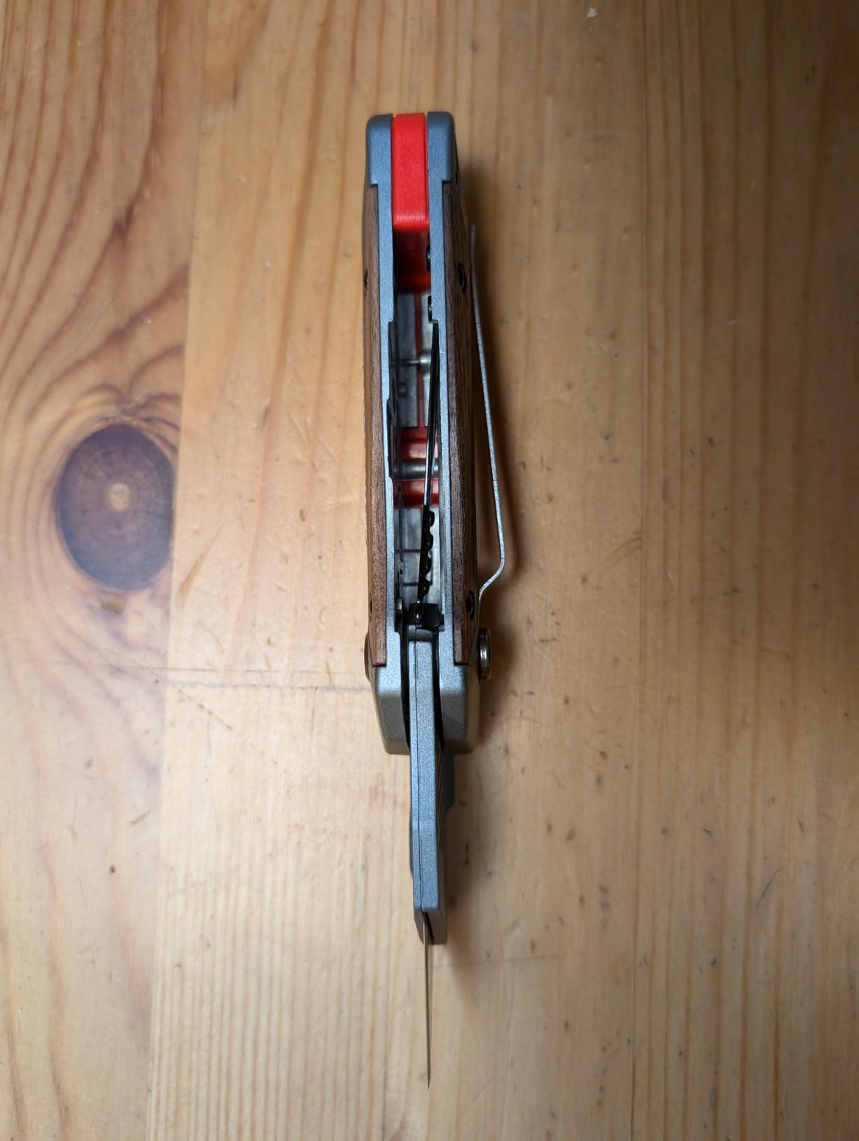 Stylish knife, but a bit pricey