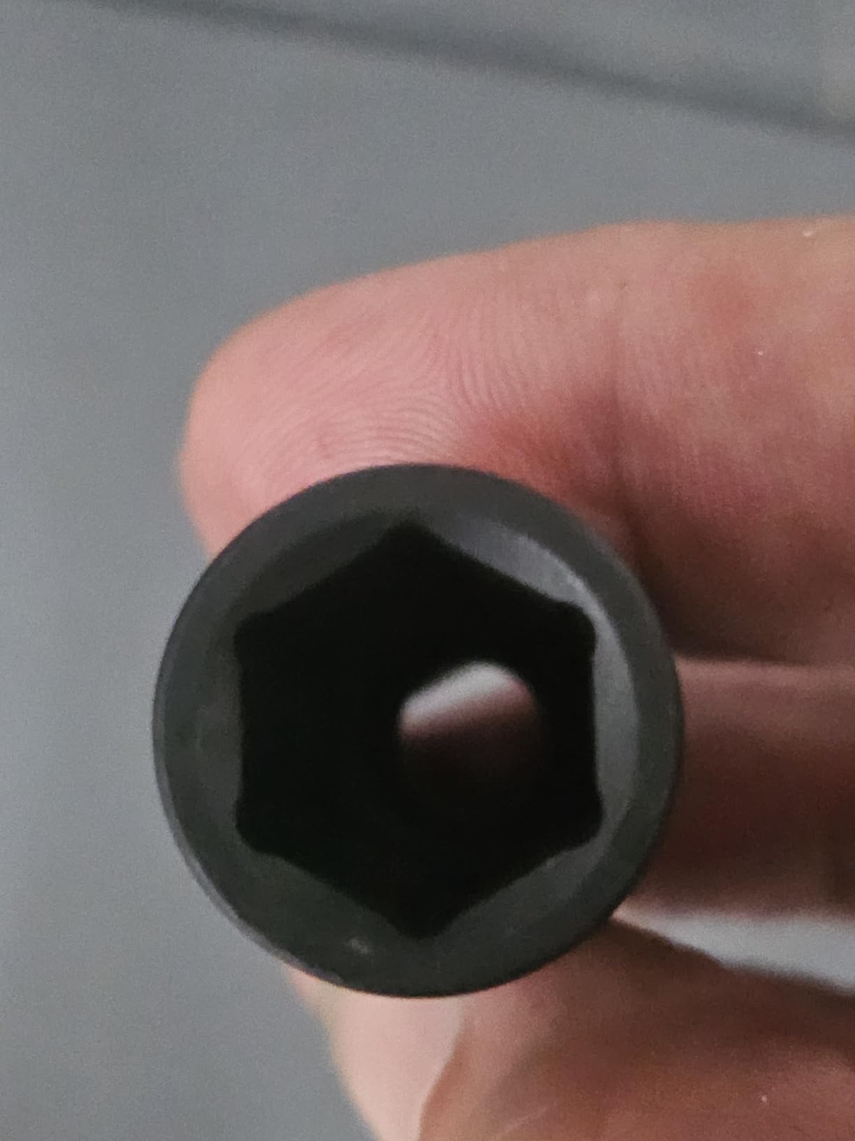 Good sockets, but the case is cheap