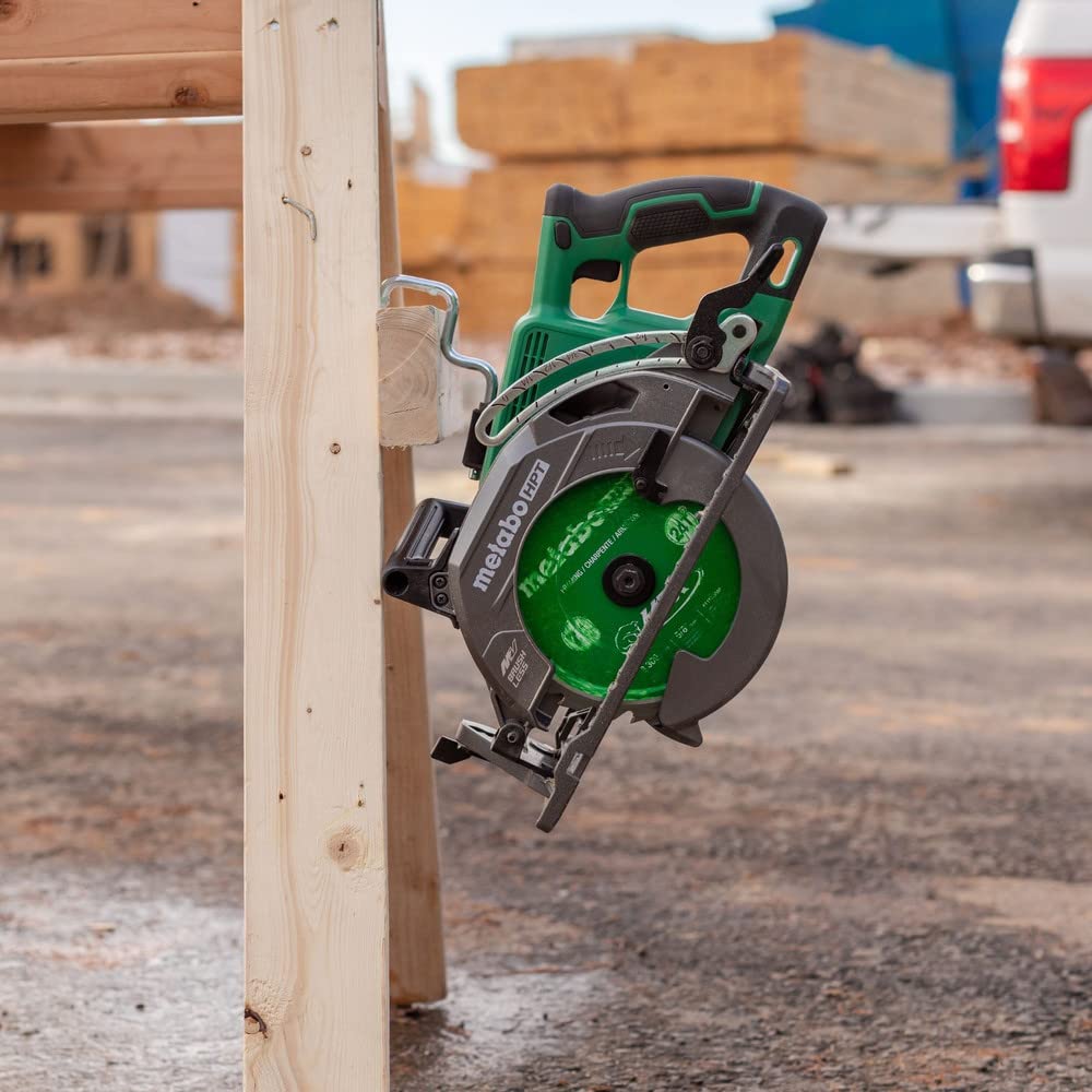 metabo-hpt-36v-multivolt-7-1-4-inch-rear-handle-circular-saw-tool-only-c3607dwaq image 7
