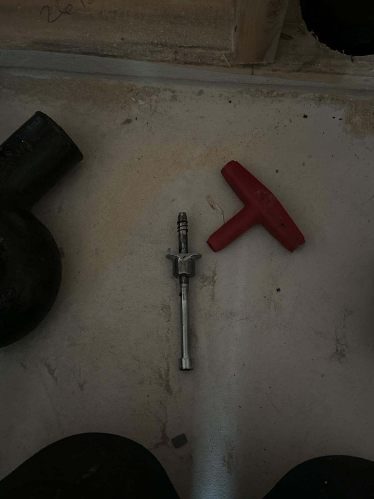 Essential tool for cast iron pipe