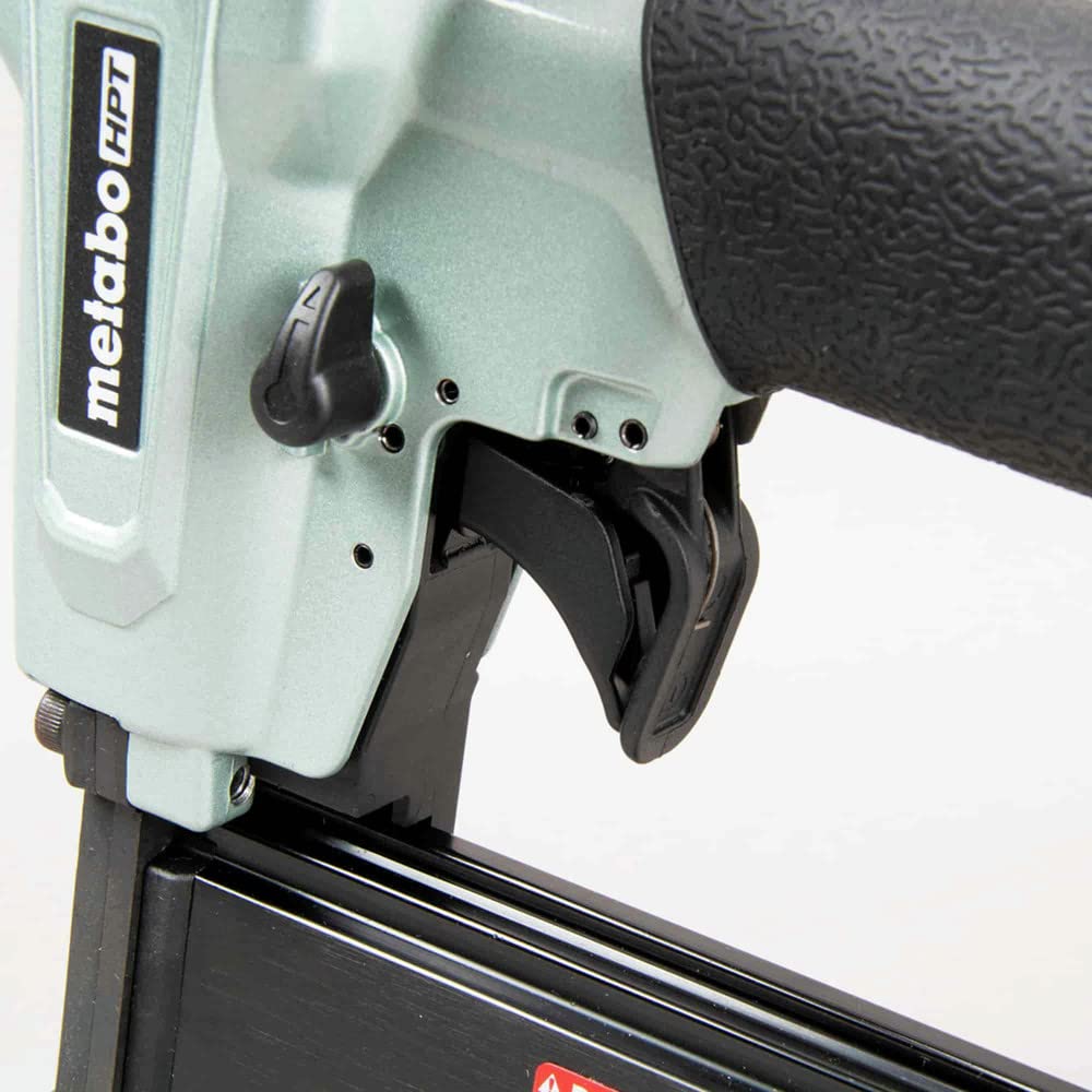 metabo-hpt-np50a-23-gauge-pin-nailer-kit-pneumatic-aluminum-magazine-1-2-2 image 4