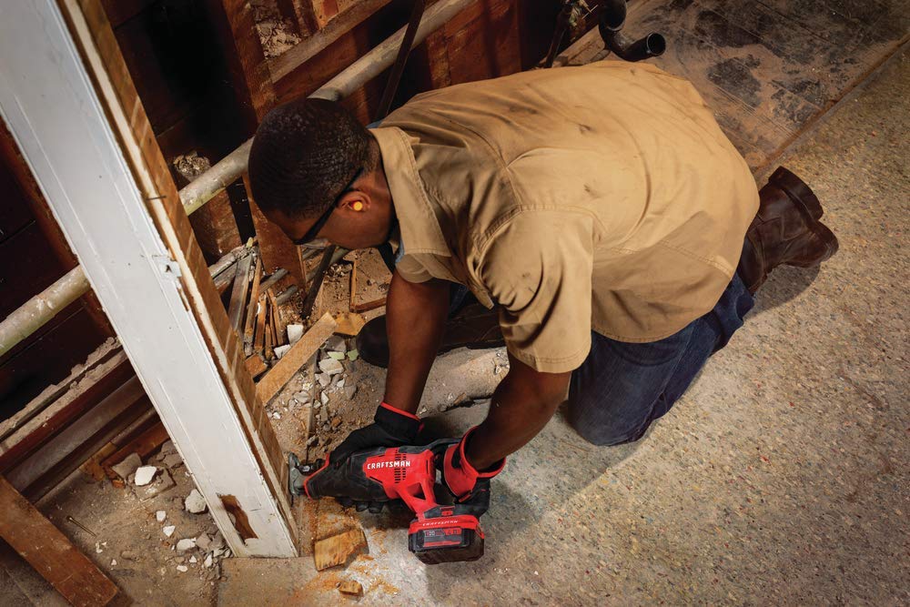 craftsman-v20-cordless-reciprocating-saw-kit-3-000-rpm-14-5-inch-battery-and-cha image 6
