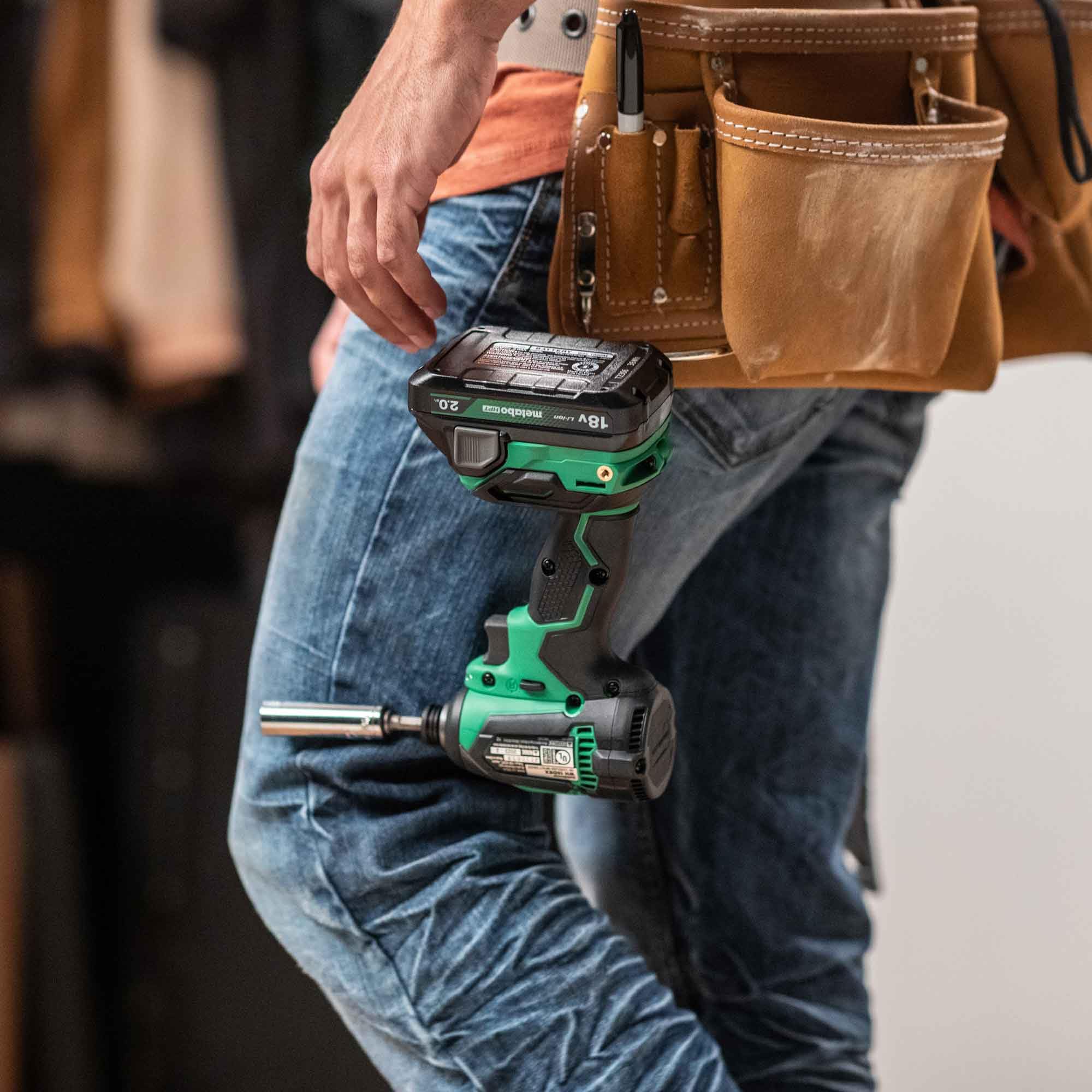 metabo-hpt-18v-multivolt-2-piece-combo-kit-kc18dexqd-impact-driver-18-gauge-brad image 7