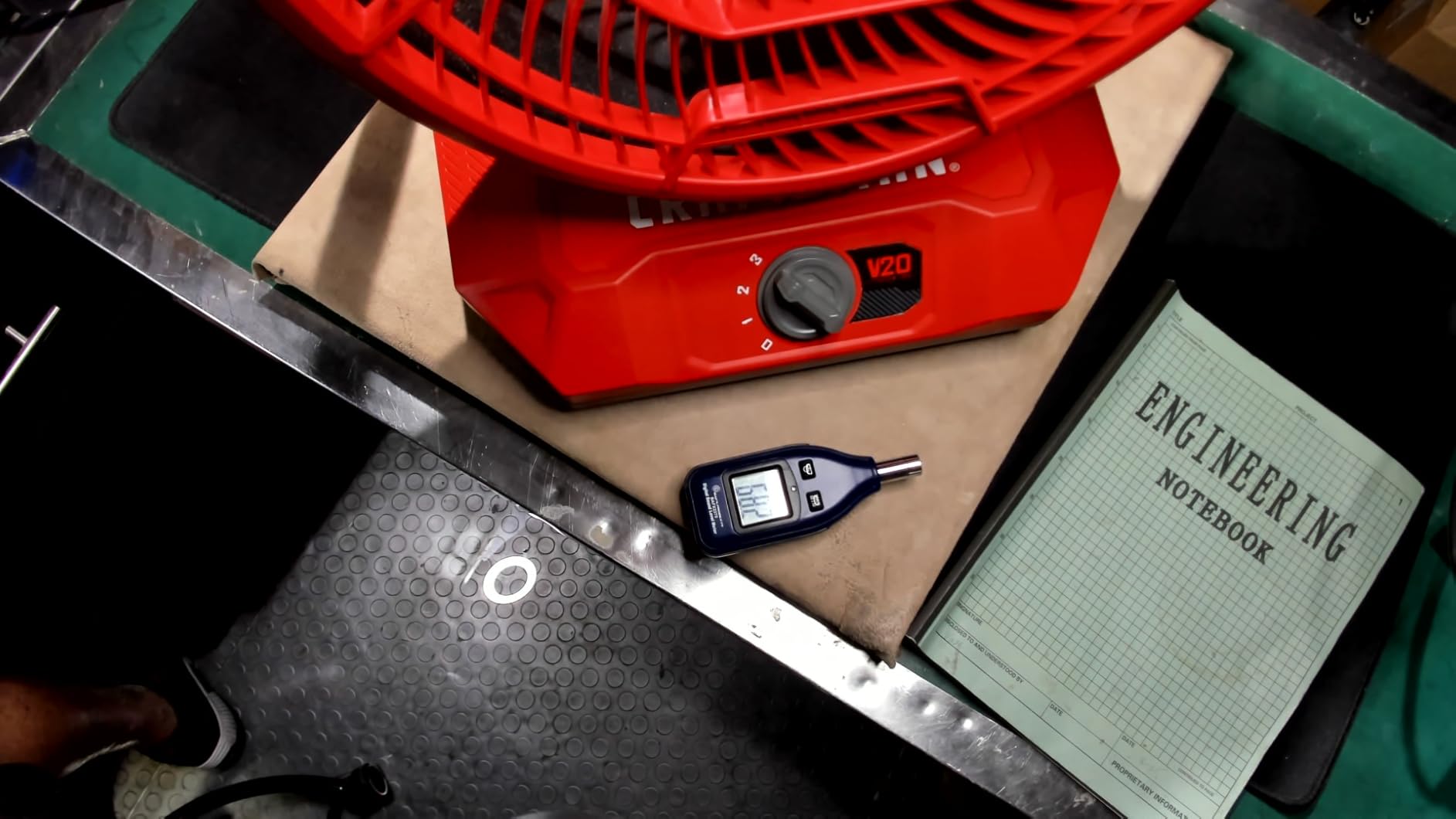 Good fan, but pricey for a bare tool