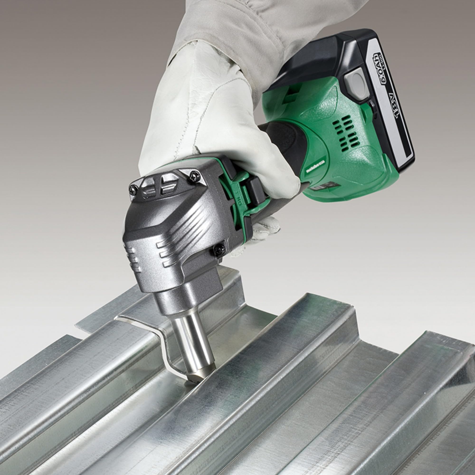 metabo-hpt-cn18dslq4-18v-cordless-nibbler-tool-only-cuts-metal-panels-180-3-stop image 4