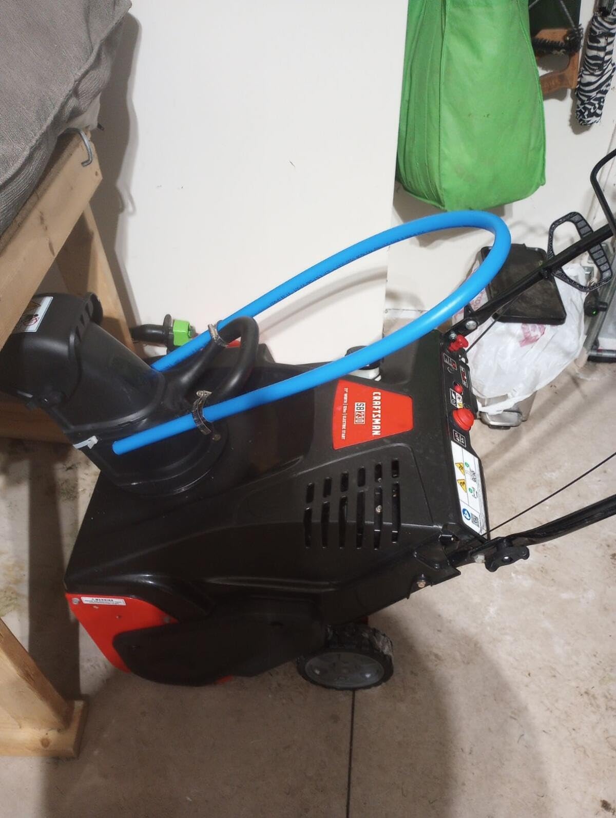 Fantastic snow thrower