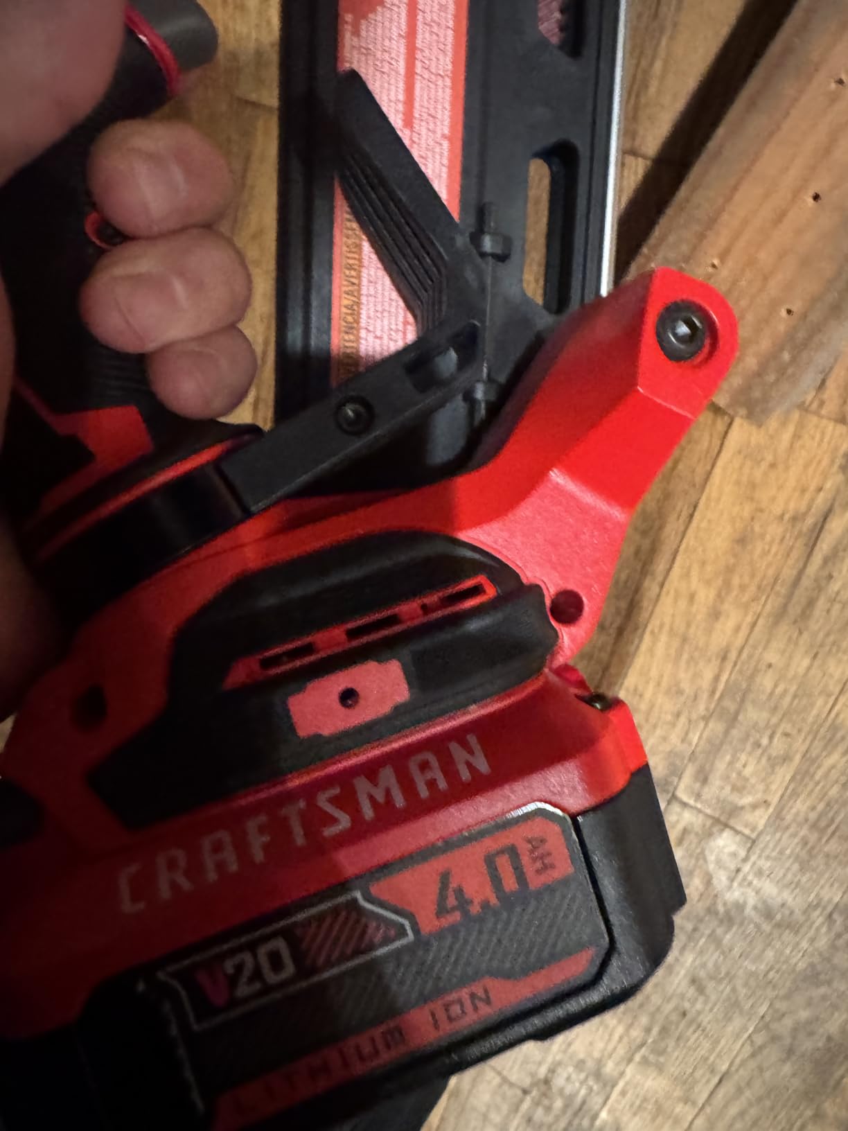 Good nailer, but gas spring?