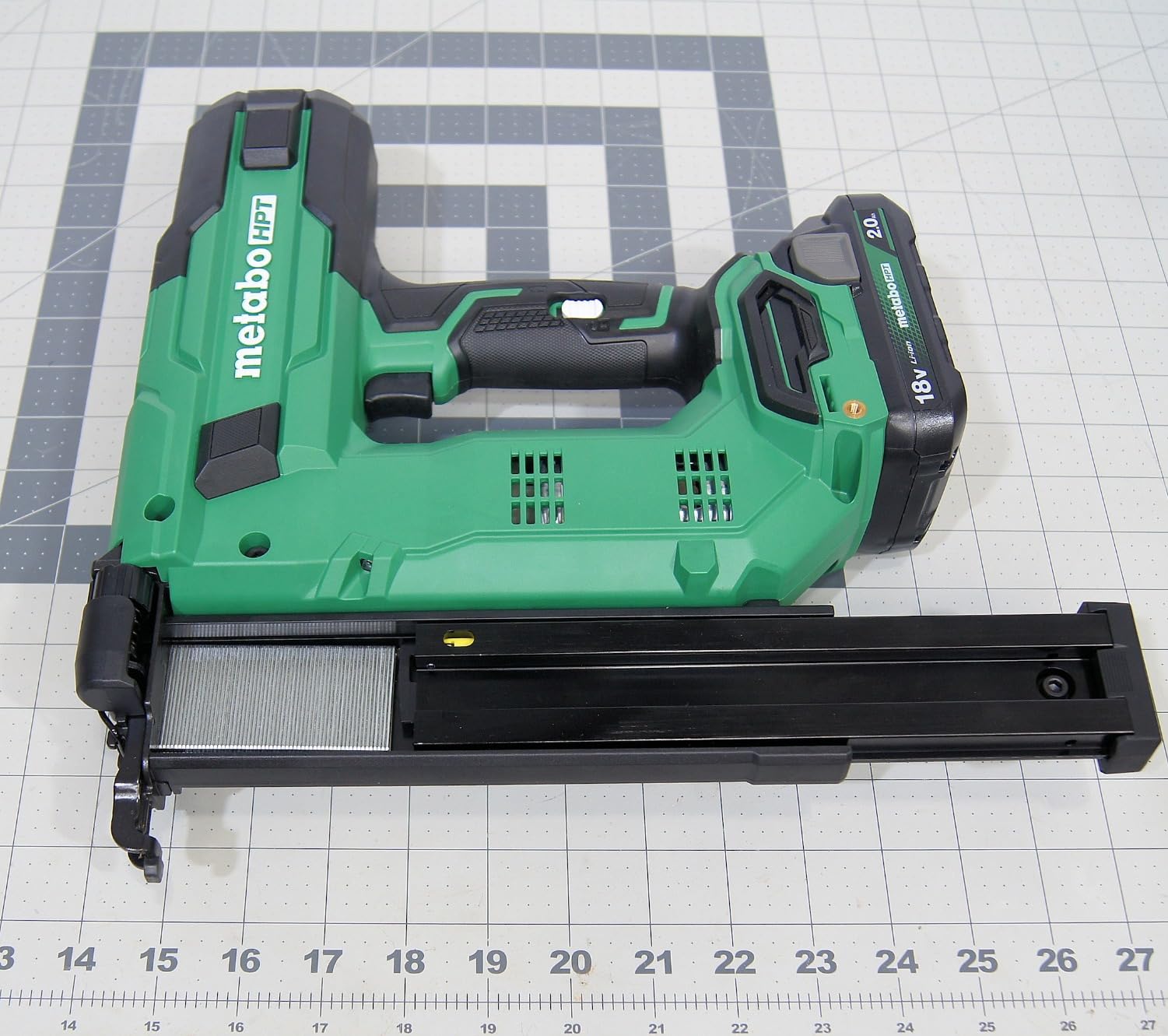 Good stapler, but a bit heavy