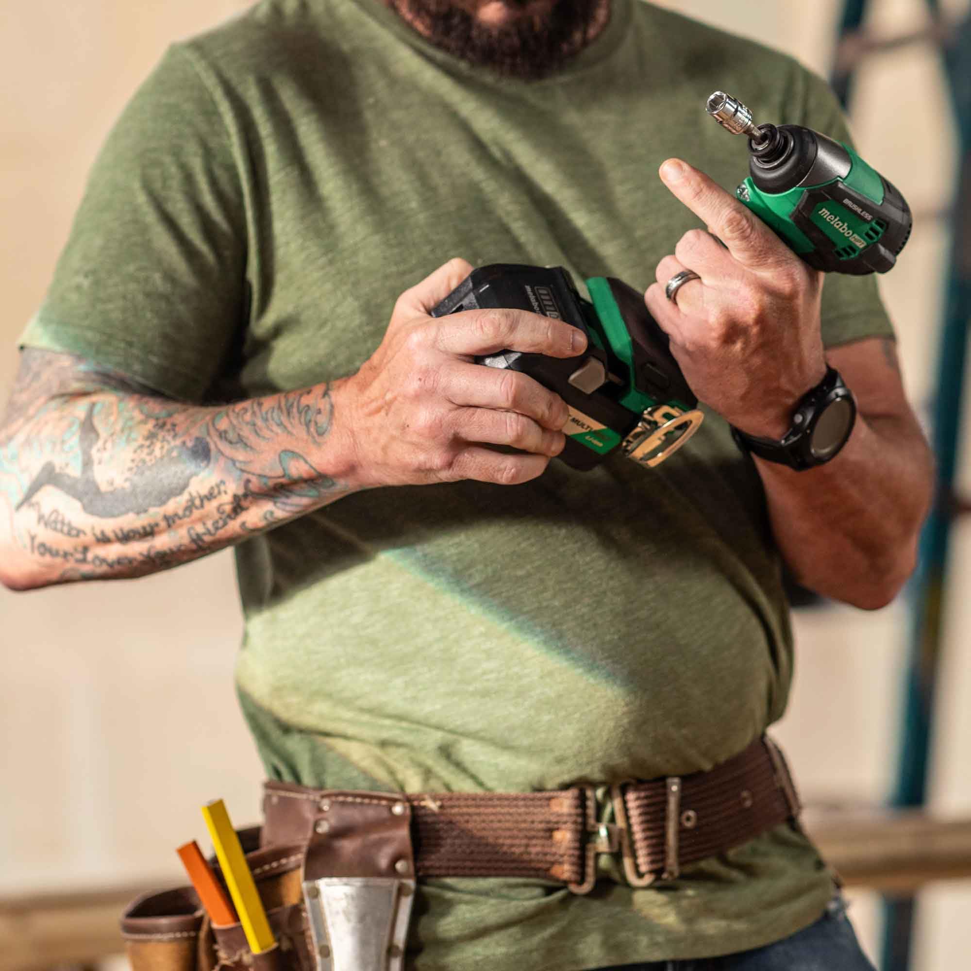 metabo-hpt-18v-multivolt-2-piece-combo-kit-kc18dexqd-impact-driver-18-gauge-brad image 6
