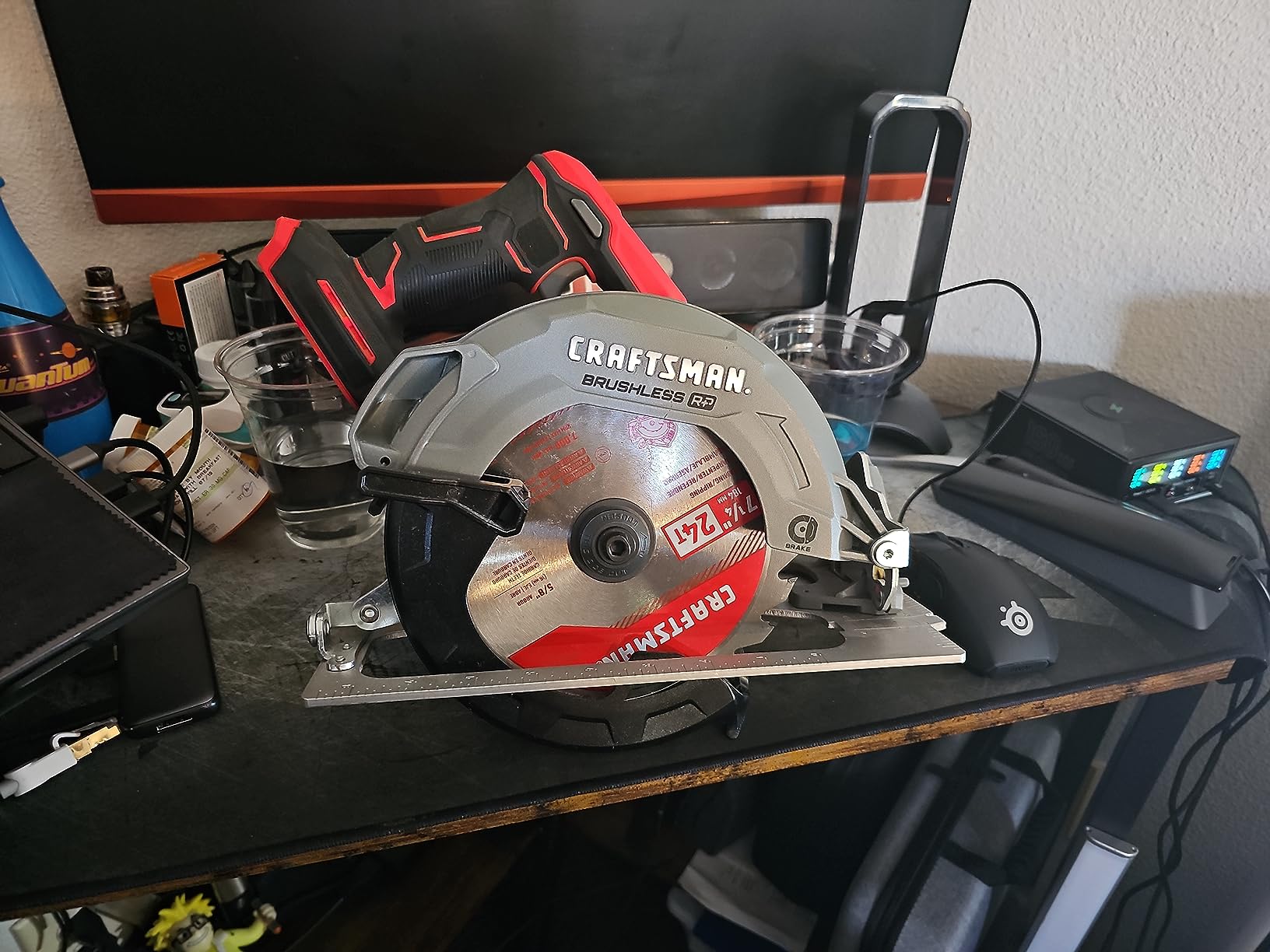 Good saw with a few flaws