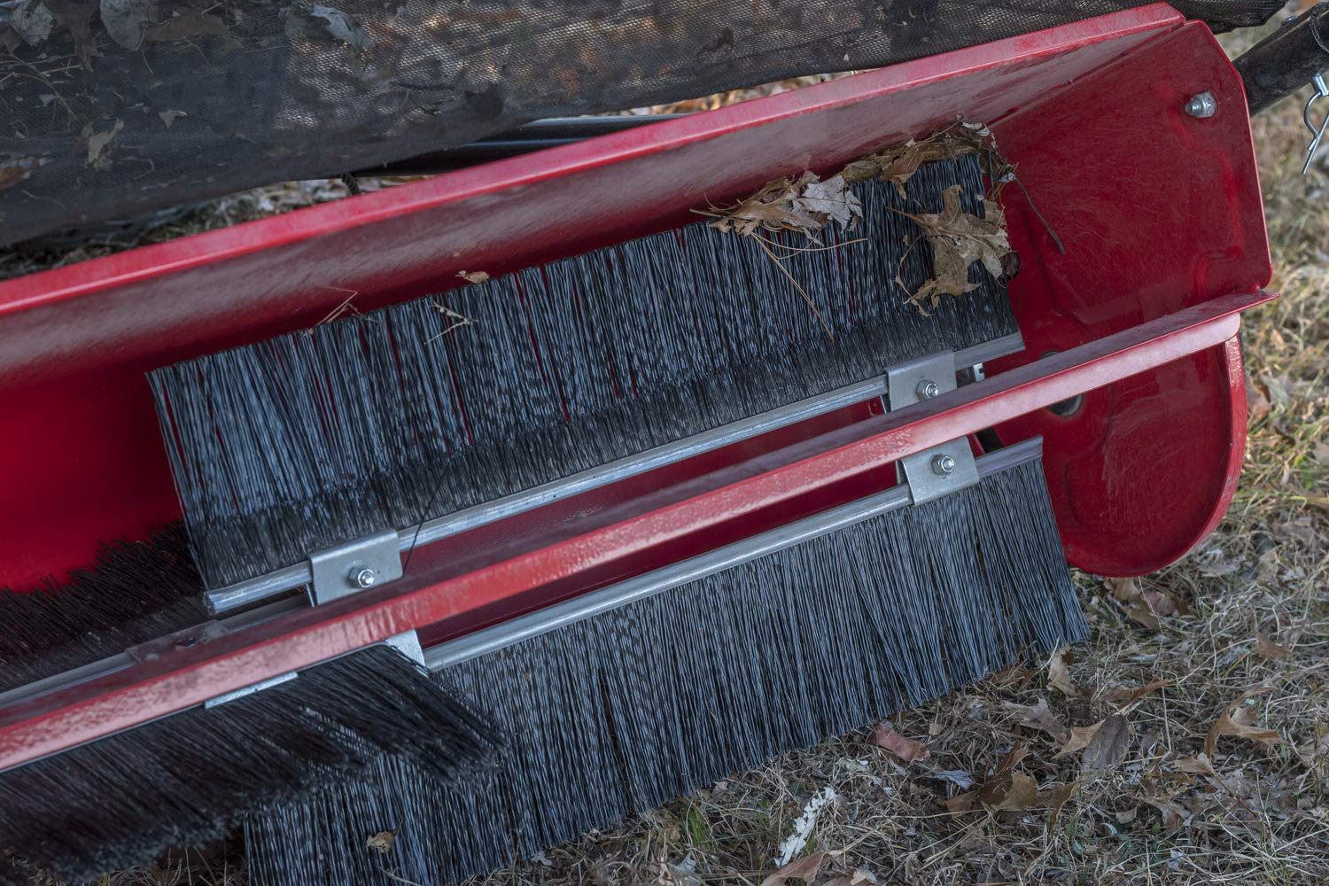 craftsman-42-inch-hi-speed-tow-lawn-sweeper-cmxgzbf7124266-with-22-cu-ft-hopper image 3