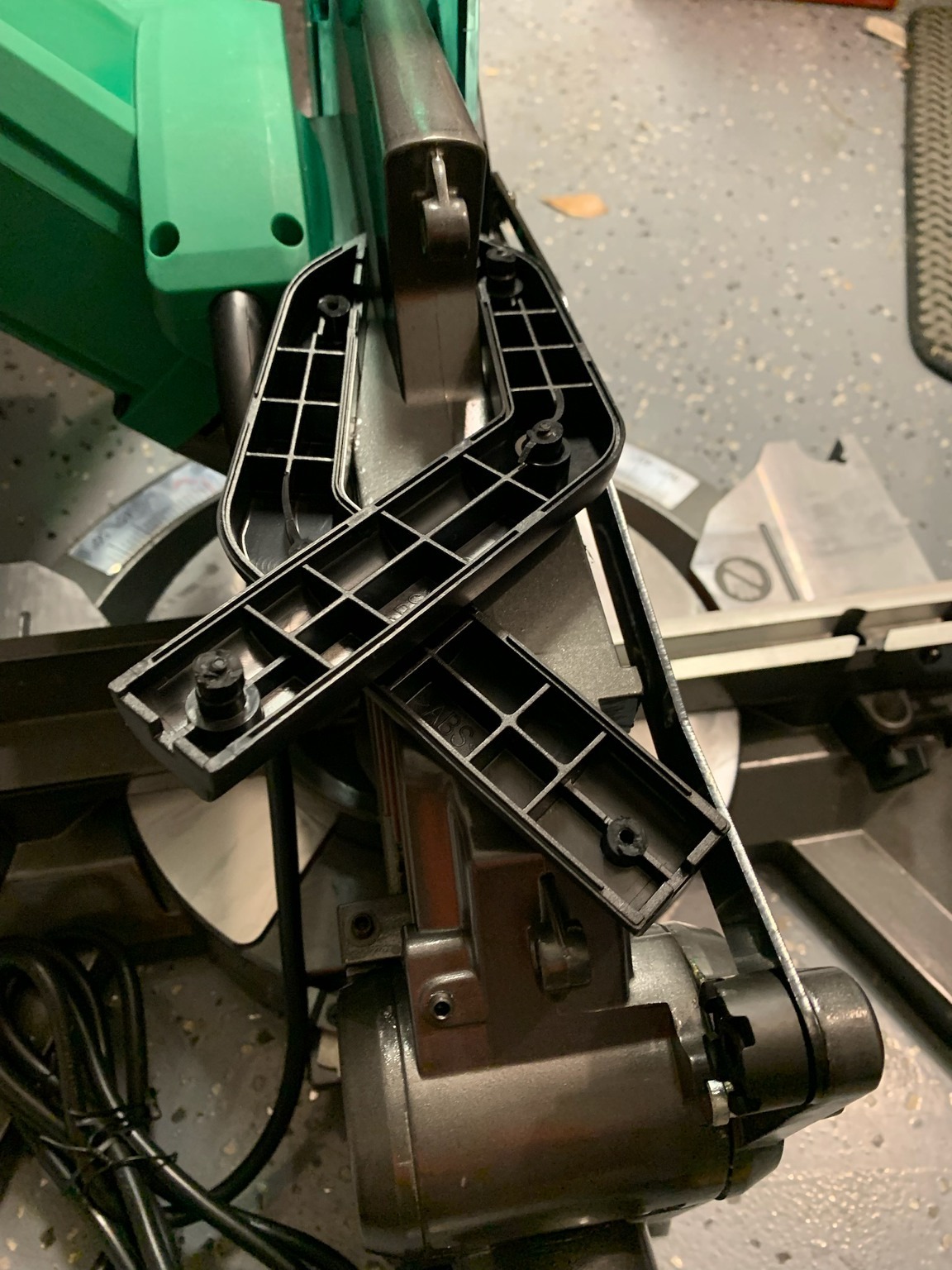 Decent saw but had some issues
