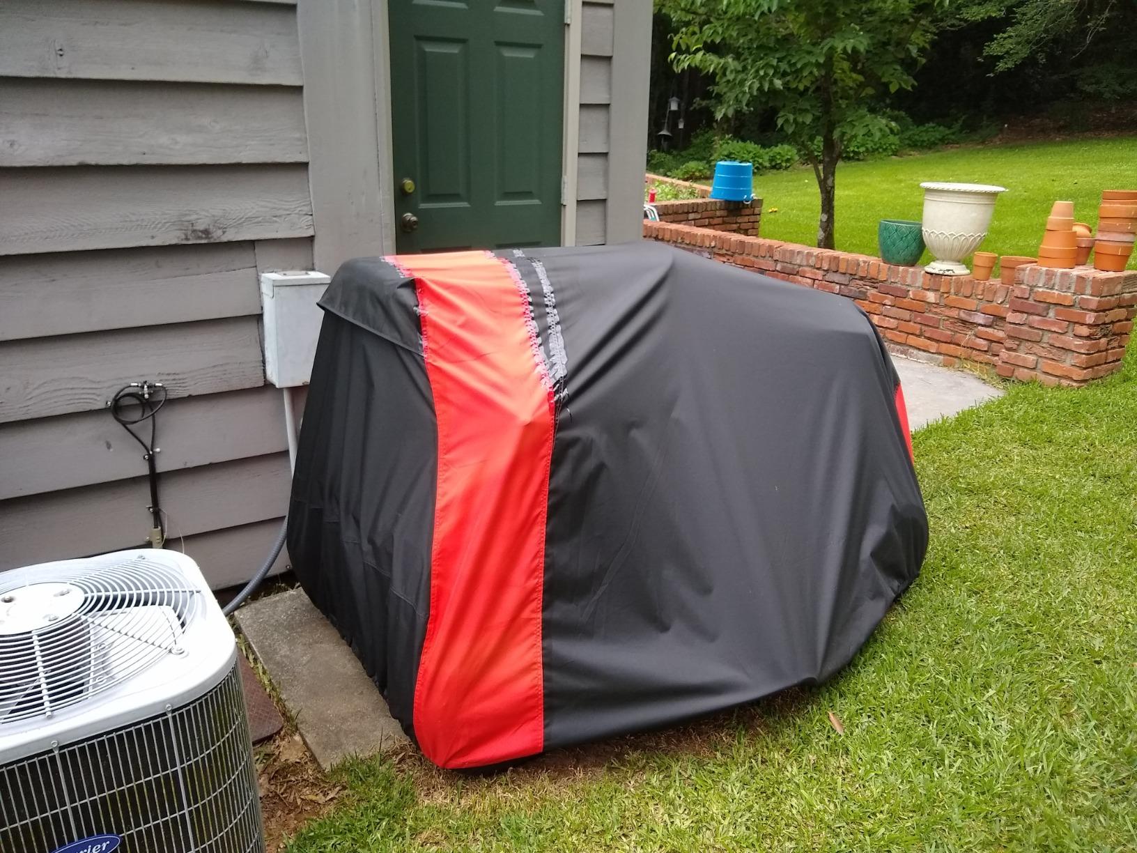 Keeps mower clean