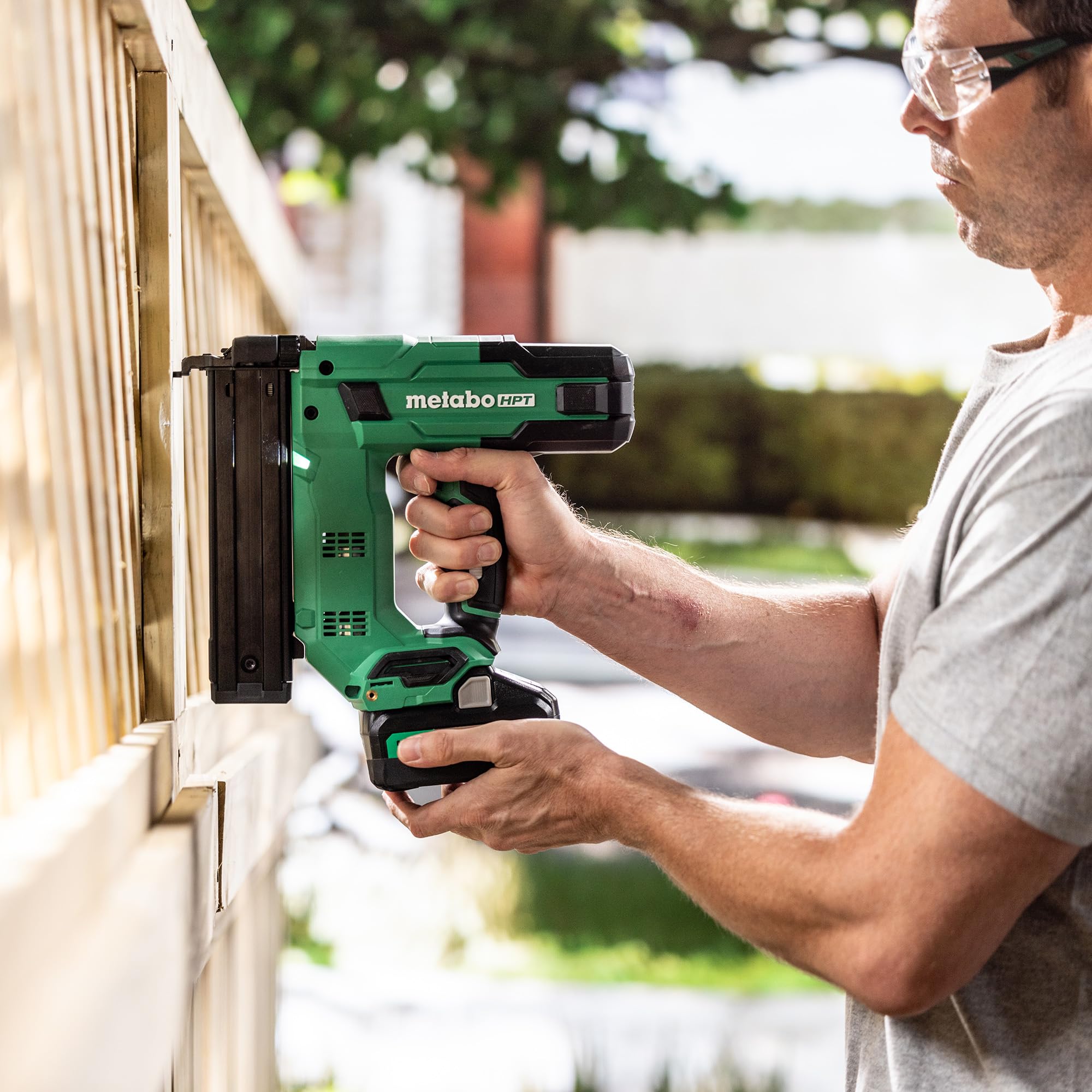 metabo-hpt-n1804db-18v-cordless-narrow-crown-stapler-18-gauge-1-2-to-1-1-2-with- image 2