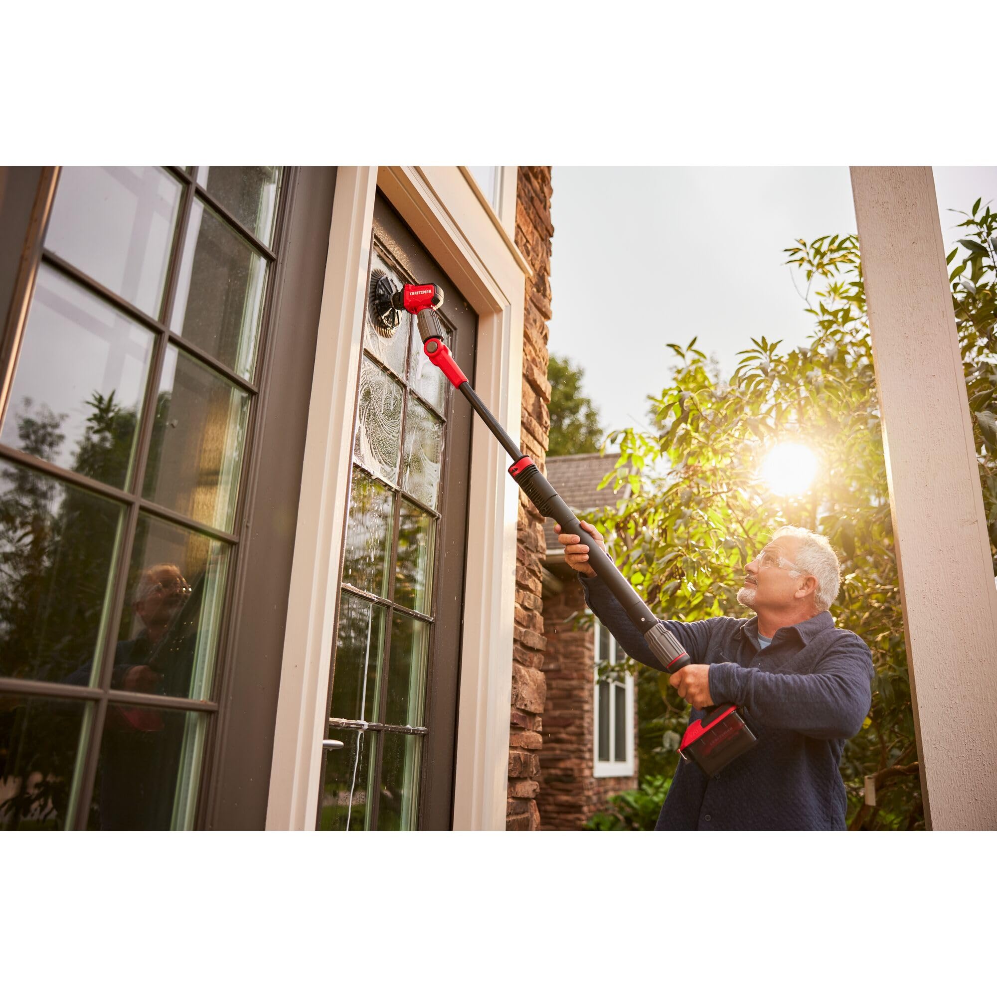craftsman-v20-cordless-2-in-1-power-scrubber-kit-cmcps520d1-with-telescoping-pol image 7