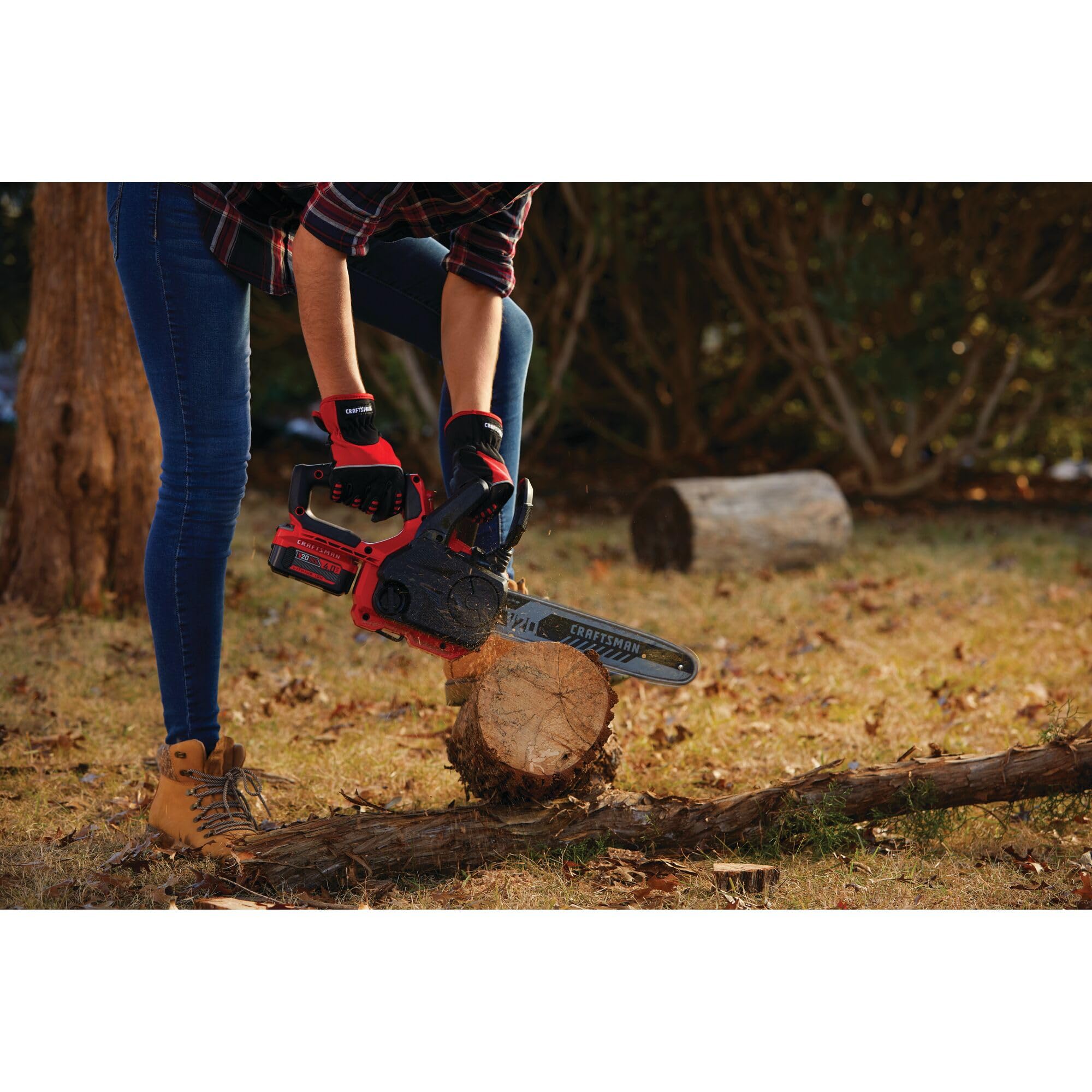 craftsman-v20-cordless-10-inch-mini-chainsaw-bare-tool-only-cmccs610b image 7