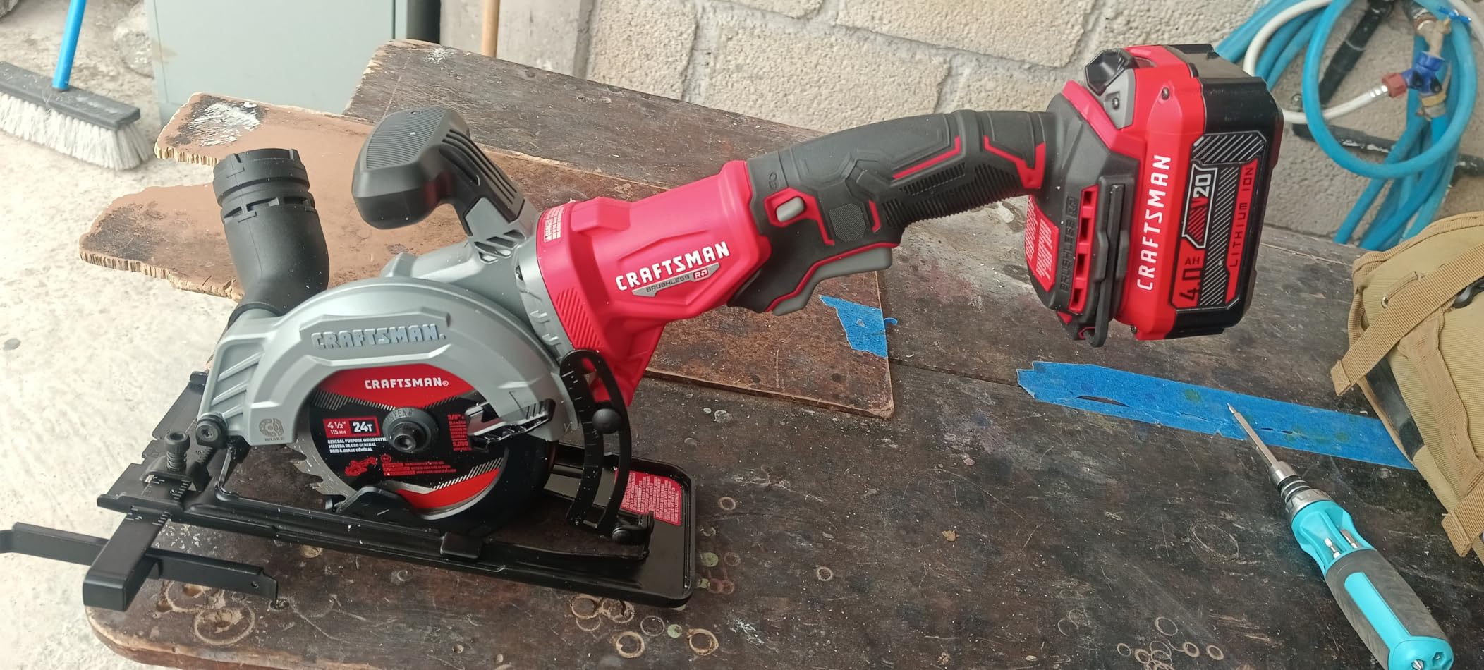Good saw, but blade guard is stiff