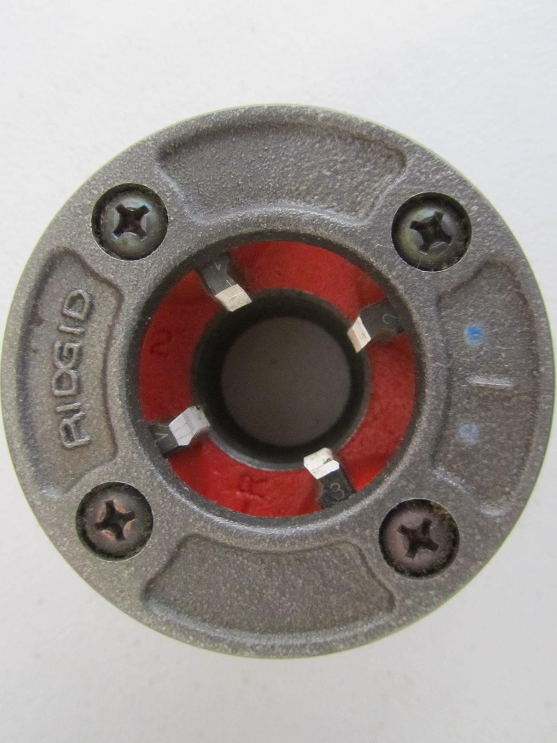 ridgid-36900-1-inch-die-head-hand-threader-with-high-speed-alloy-dies image 6