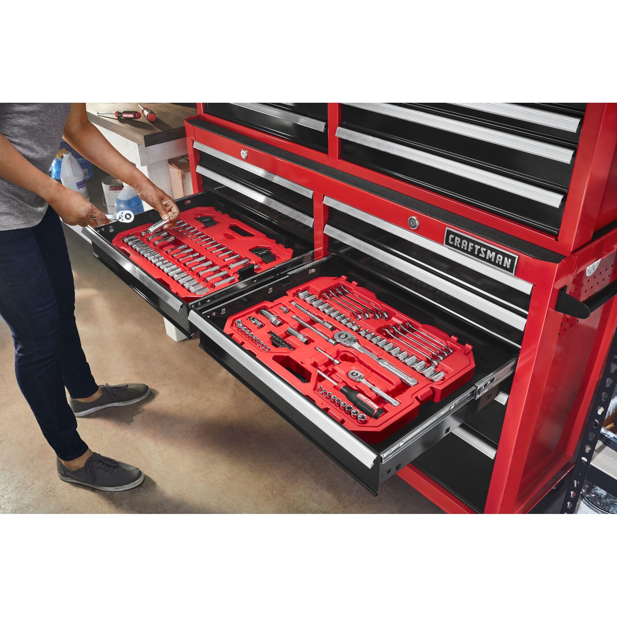 craftsman-cmmt12124-mechanic-tool-set-135-piece-sae-metric-1-4-3-8-1-2-drive-soc image 4