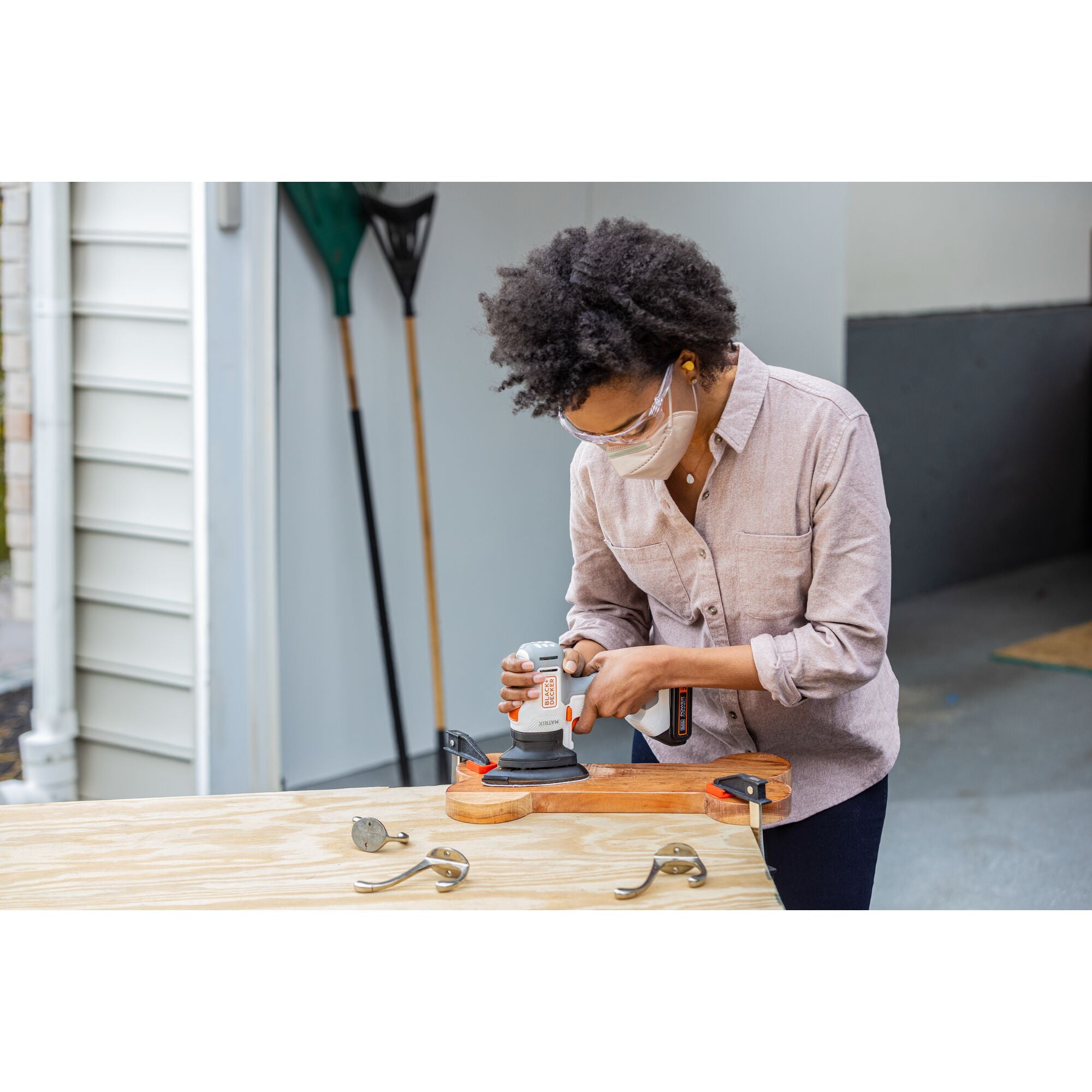 black-decker-matrix-detail-sander-attachment image 2