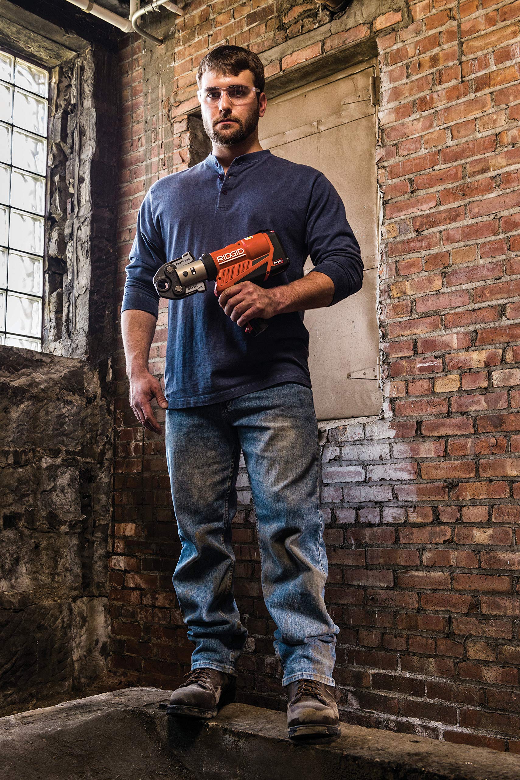 ridgid-rp-240-compact-press-tool-1-1-4-copper-1-1-2-pex-1-carbon-steel-57398 image 2