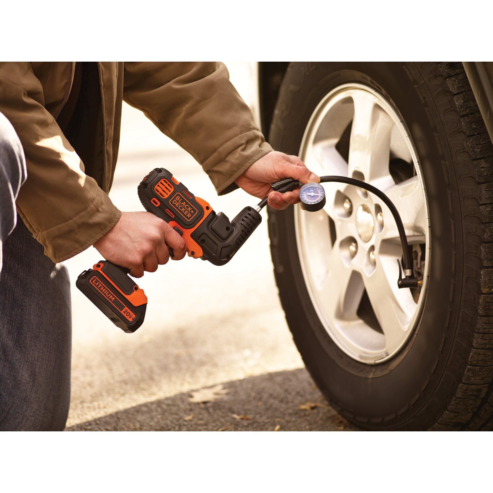 black-decker-matrix-high-pressure-inflator-attachment image 2