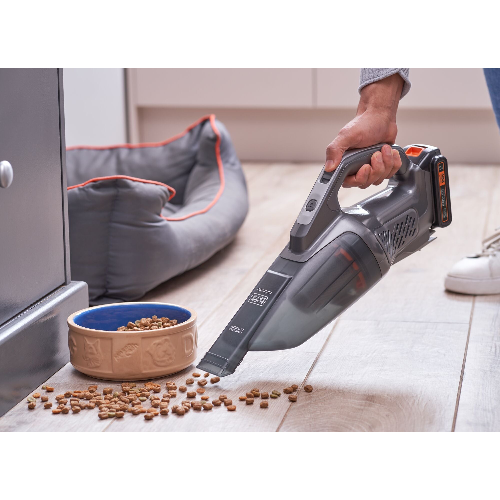 black-decker-dustbuster-powerconnect-cordless-handheld-vacuum-with-removable-bat image 3