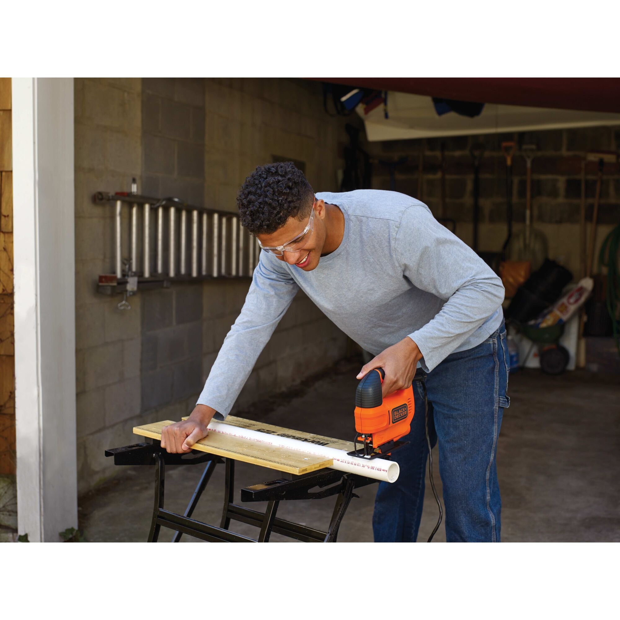 black-decker-4-5-amp-corded-jig-saw-3-000-spm image 3