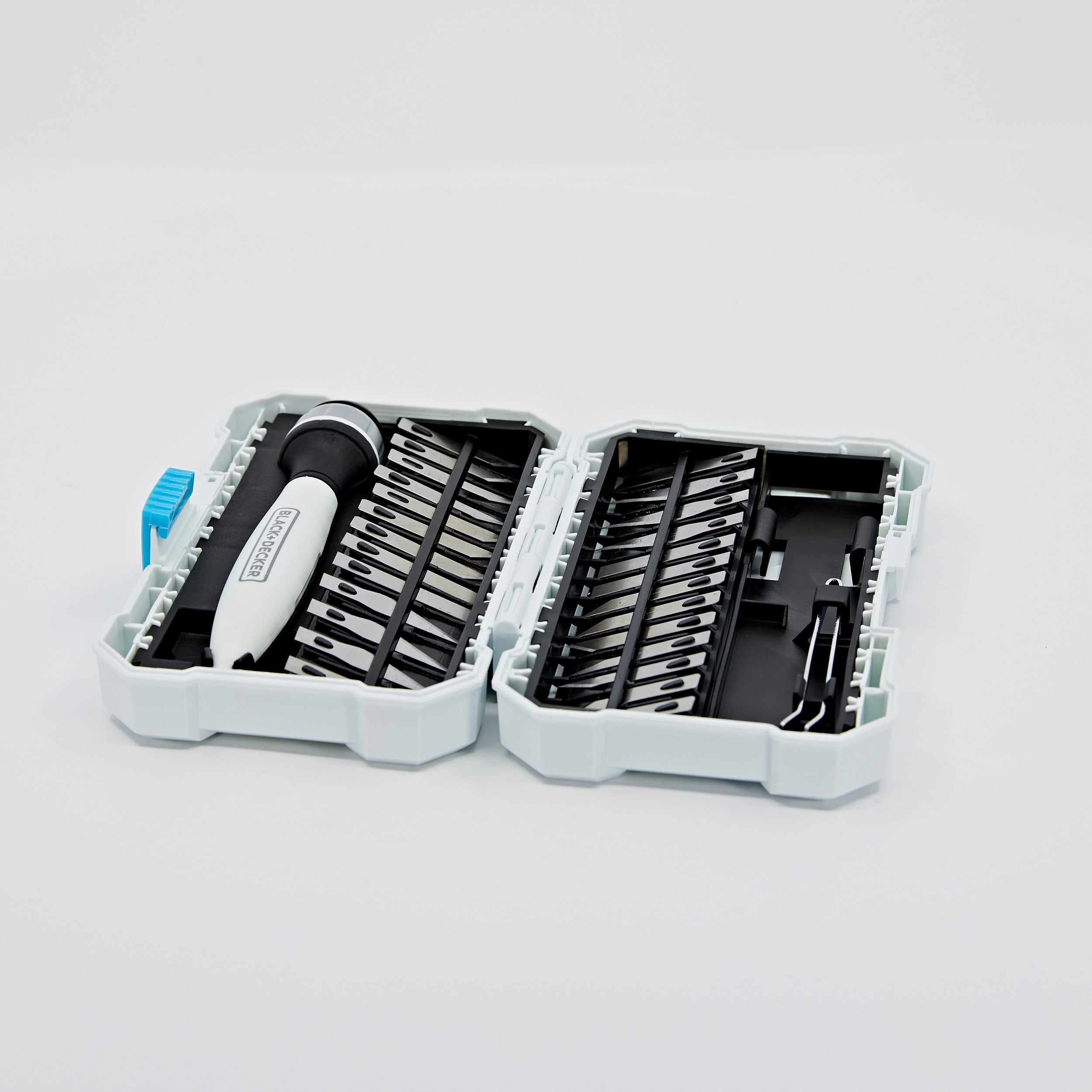 black-decker-craft-hobby-knife-kit-with-26-assorted-blades-and-cutting-mat image 4