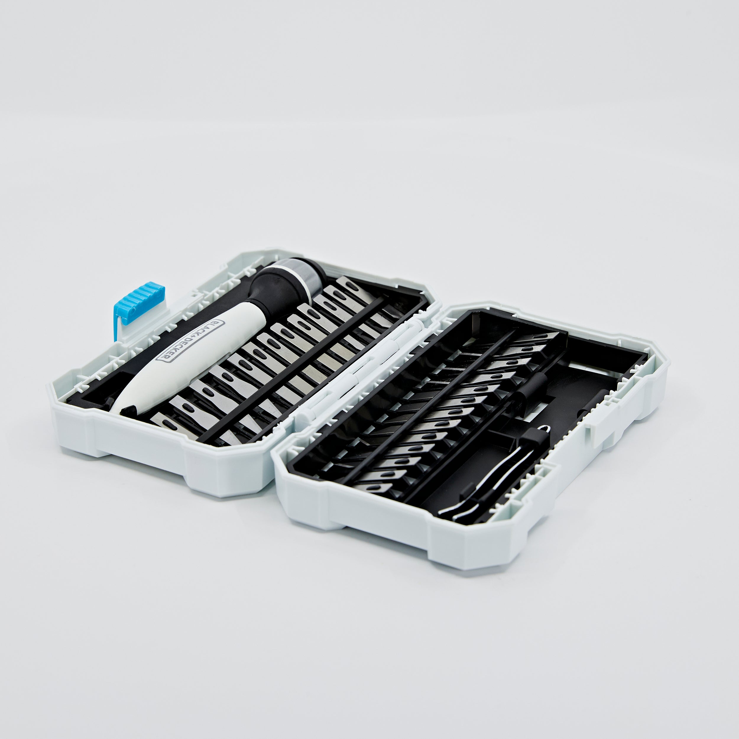 black-decker-craft-hobby-knife-kit-with-26-assorted-blades-and-cutting-mat image 6