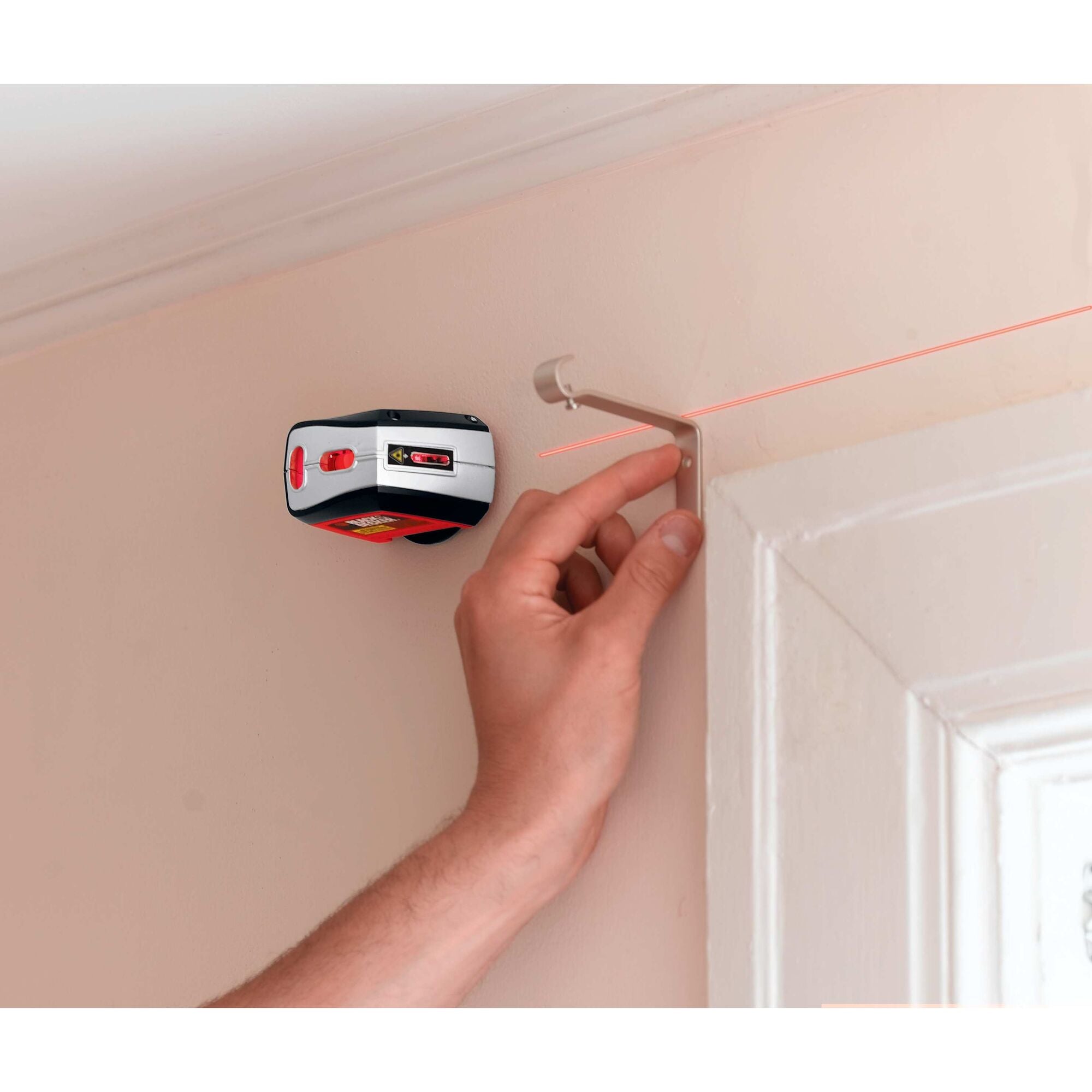 black-decker-laser-level-with-360-degree-rotating-wall-attachment image 2