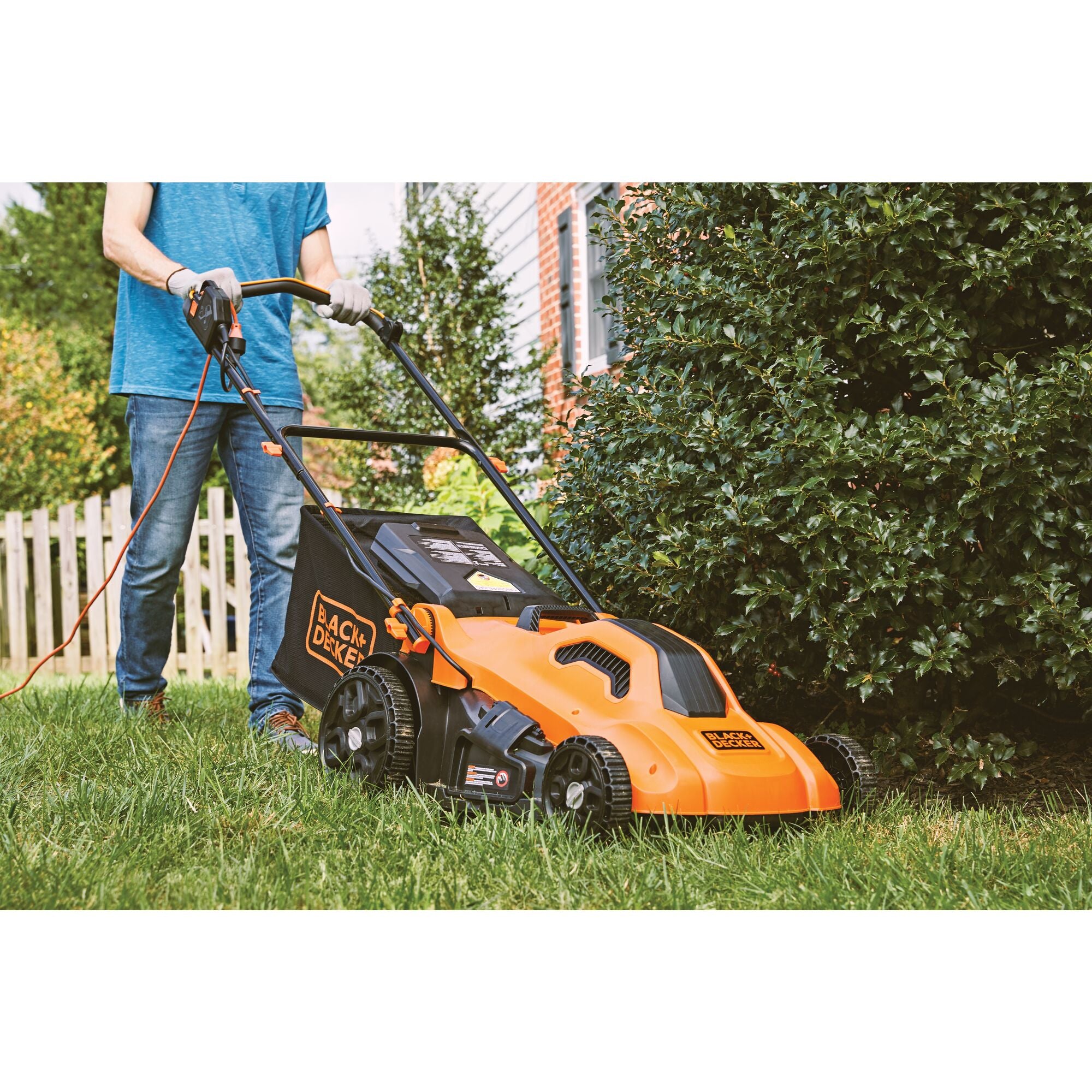 black-decker-13-amp-20-inch-corded-electric-lawn-mower-2 image 2