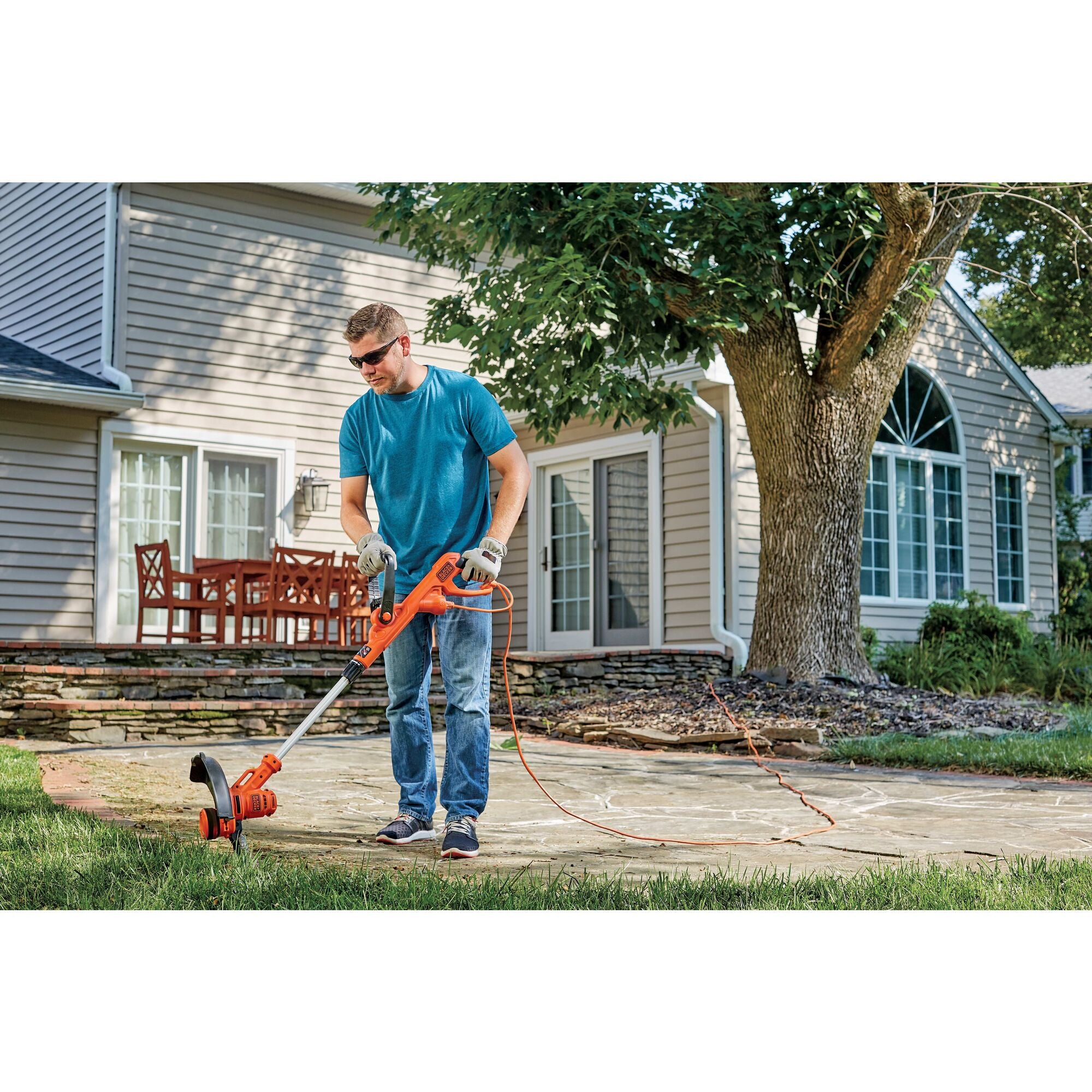 black-decker-2-in-1-string-trimmer-edger-6-5-amp-14-inch-auto-feed image 3