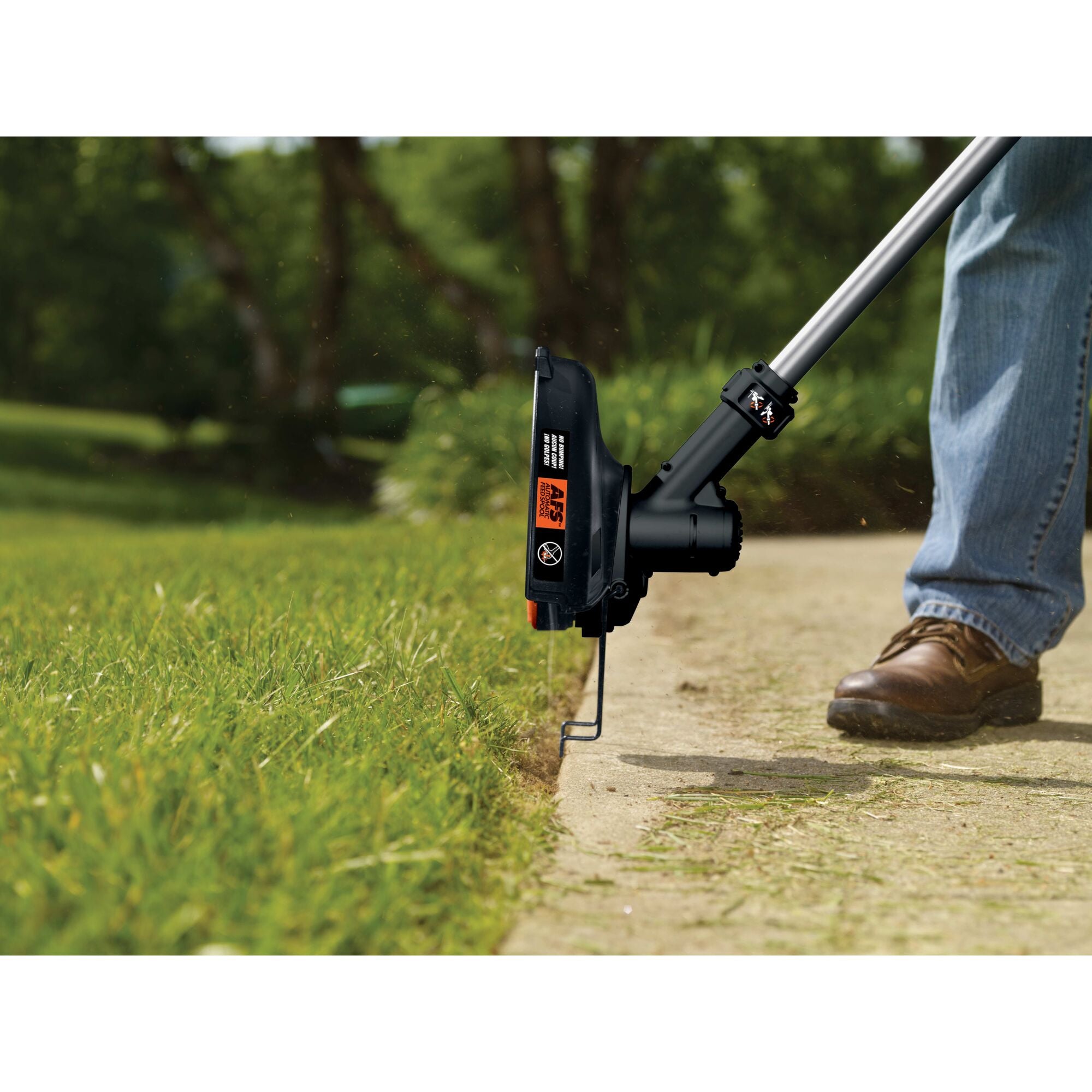 black-decker-40v-max-cordless-string-trimmer-battery-and-charger-not-included image 2