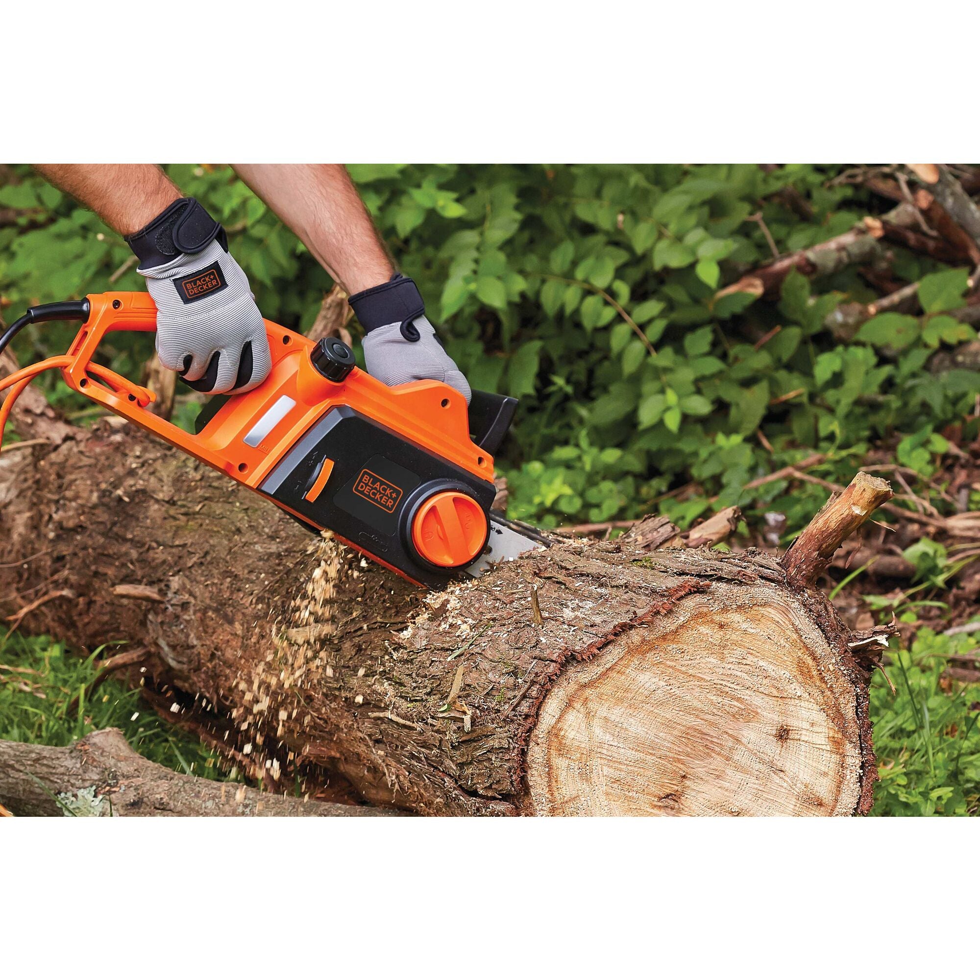black-decker-16-inch-electric-chainsaw-12-amp-low-kickback-bar image 2