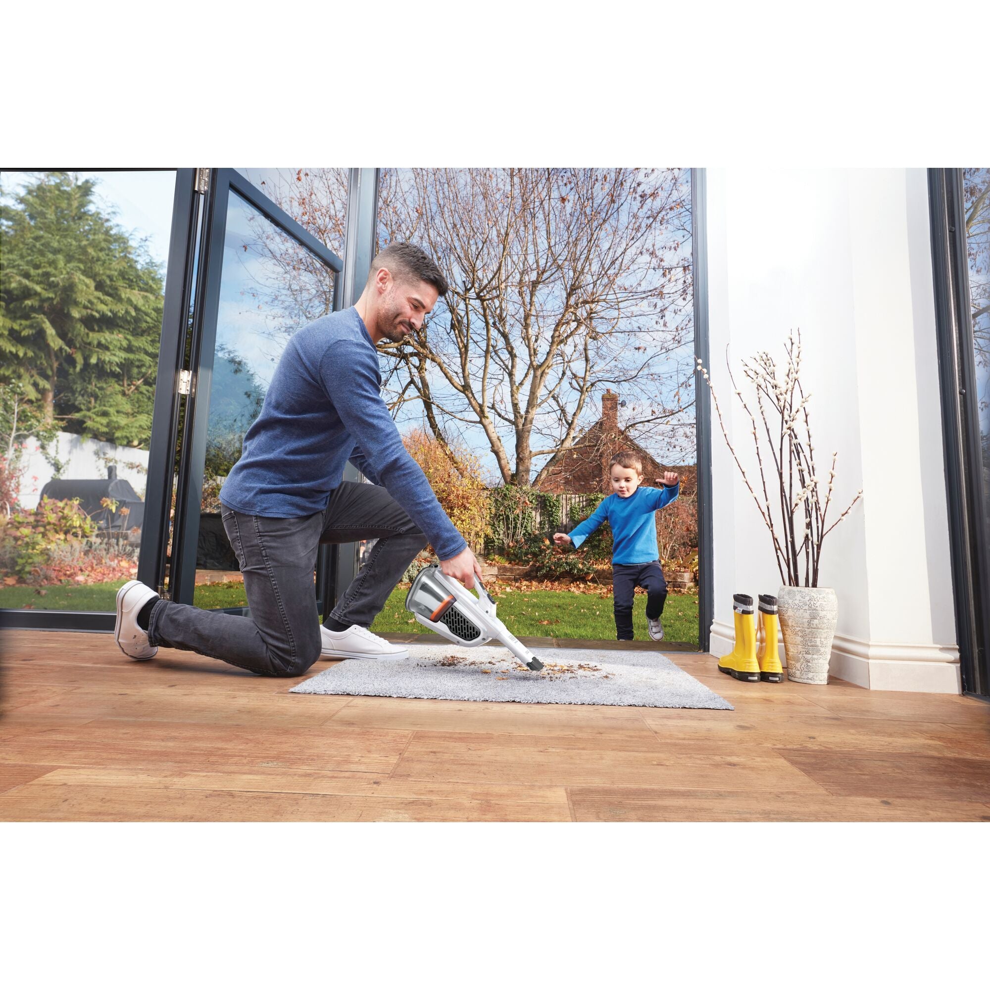 black-decker-dustbuster-advancedclean-cordless-hand-vacuum-12v-max image 2